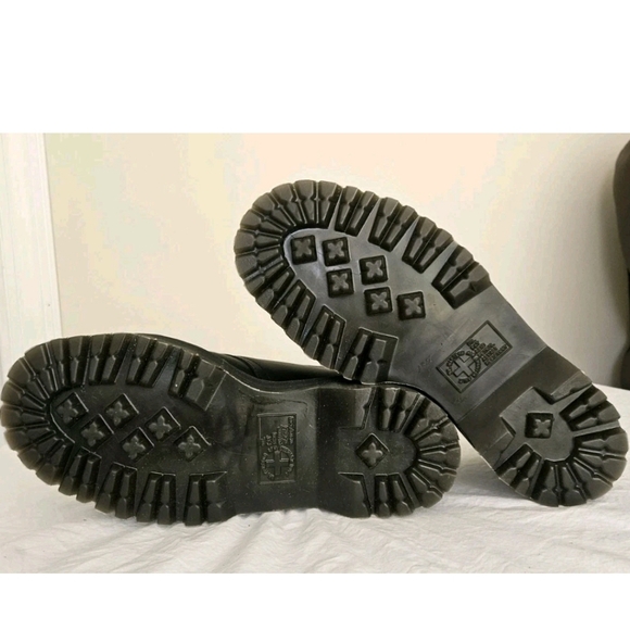 Dr. Martens Black Ankle Boots with Heart Accents - Picture 6 of 8